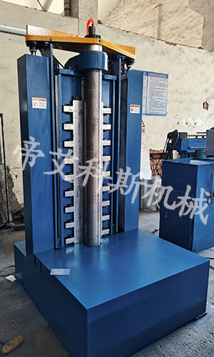 自動縱縫焊接機(jī)