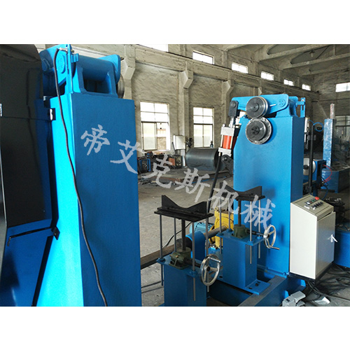 自動(dòng)縮口機(jī)